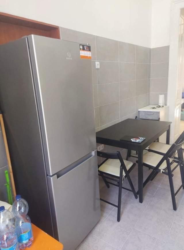 Linh Phuong Apartment Budapesta Exterior foto